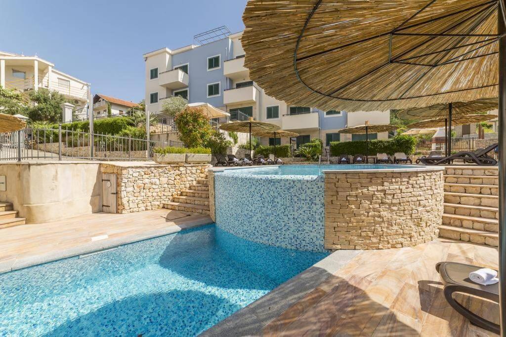 Apartment Livia Slatine Εξωτερικό φωτογραφία