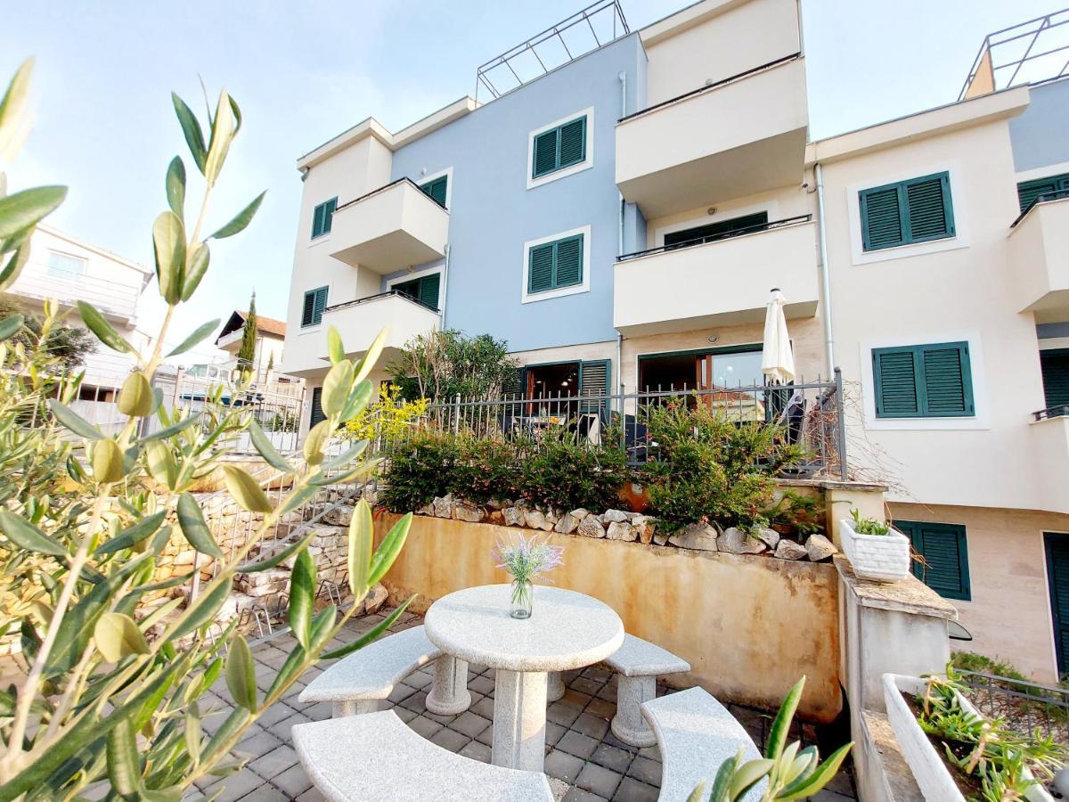 Apartment Livia Slatine Εξωτερικό φωτογραφία
